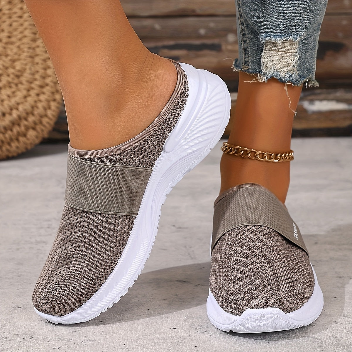 Cloudella non-slip, breathable, orthopaedic shoes