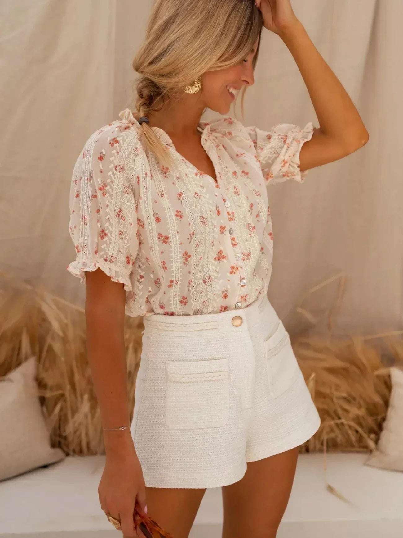Elina™ - Floral Blouse with Summer Charm