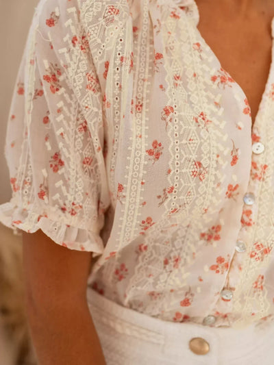 Elina™ - Floral Blouse with Summer Charm