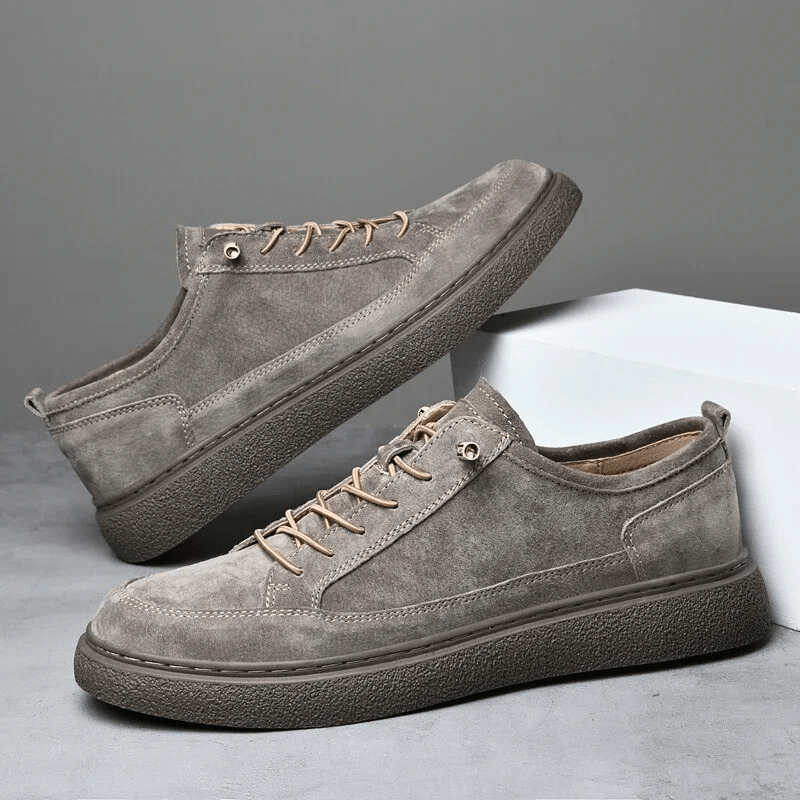 Elias – Elegant Suede Sneakers