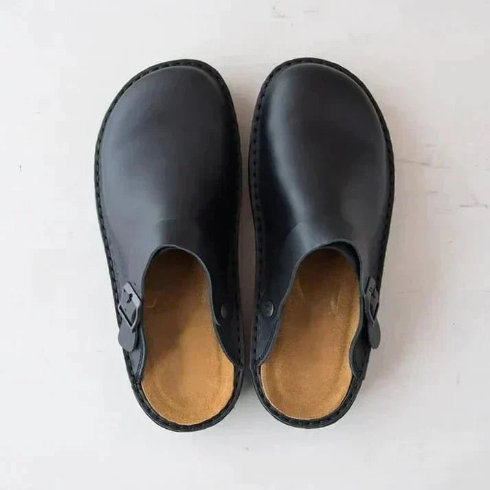 Henrik – Elegant Orthopaedic Leather Clogs – Non-Slip, Padded Sole