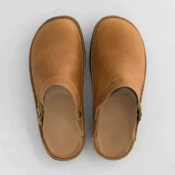Henrik – Elegant Orthopaedic Leather Clogs – Non-Slip, Padded Sole